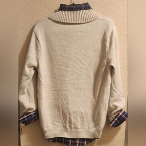 IZOD Two Piece Shirt Set. Tan Sweater With Plaid Button up Shirt.